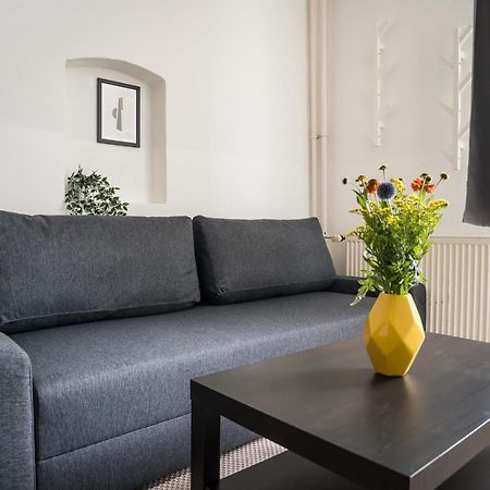 Spacious Apartment In Berlin Mitte For 6 Exteriör bild