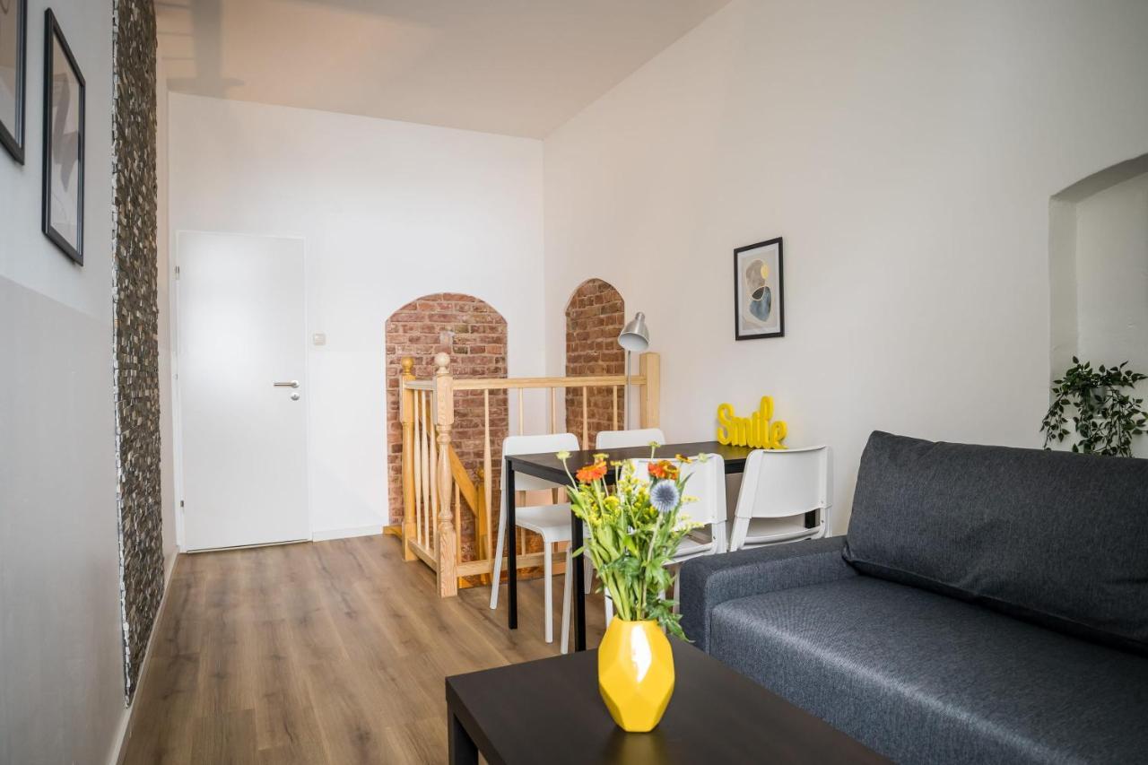 Spacious Apartment In Berlin Mitte For 6 Exteriör bild